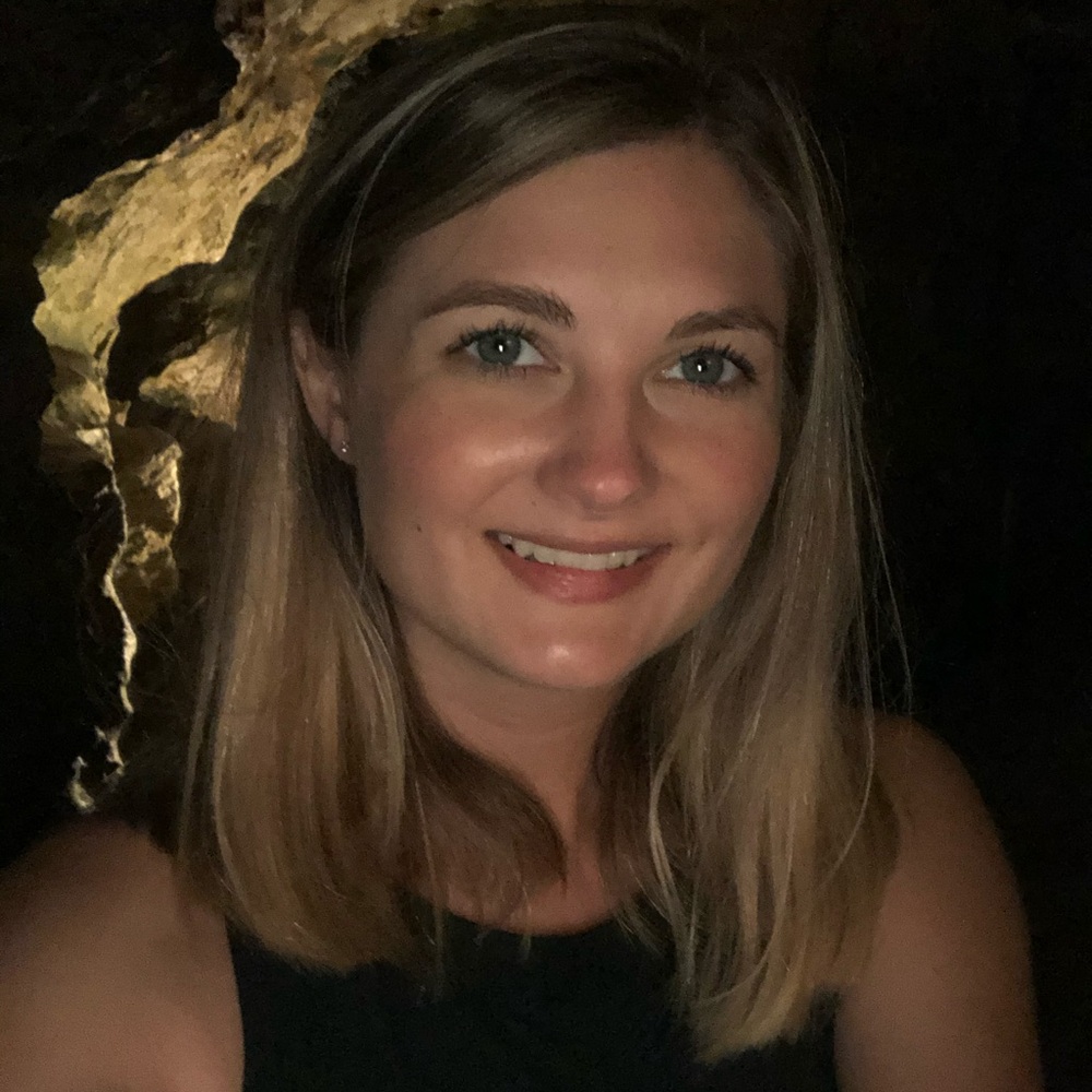 Meet your Posher, Abby
